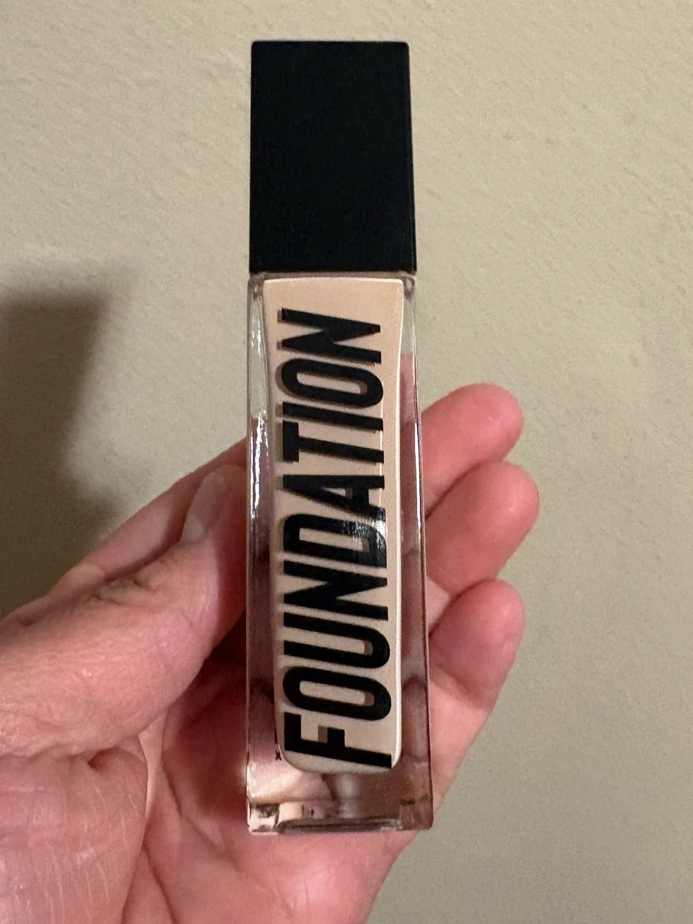 Anastasia Beverly Hills Luminous Foundation - 140N Brand New Never Used.